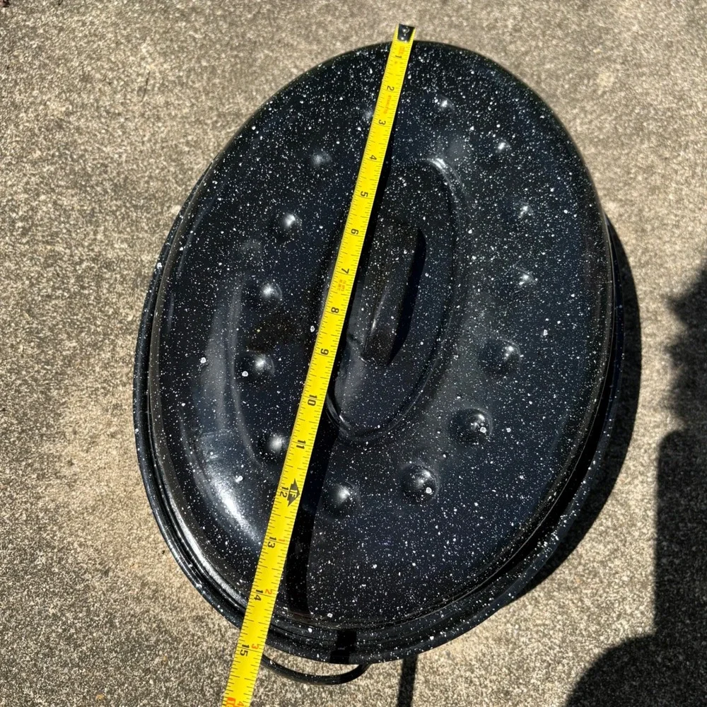 Vintage Black Speckled Enamelware Oval Roasting Pan with Lid 15 Inch Roaster